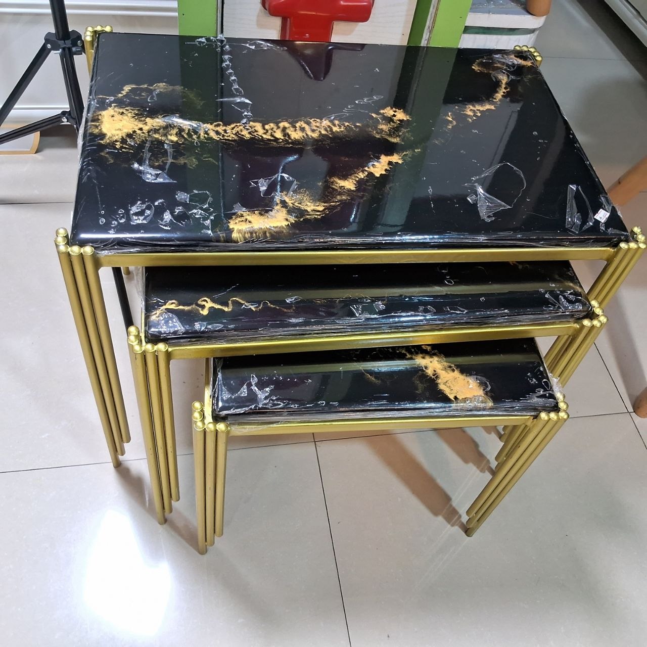 Coffee Tables — photo 2