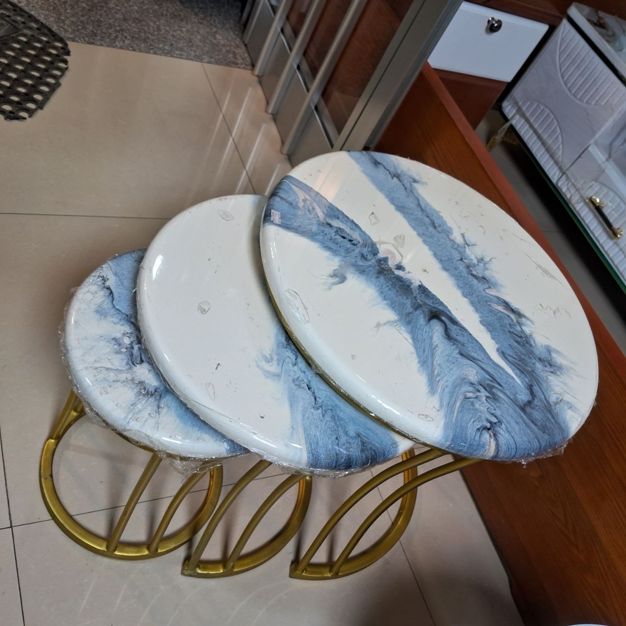Coffee Tables — photo 3